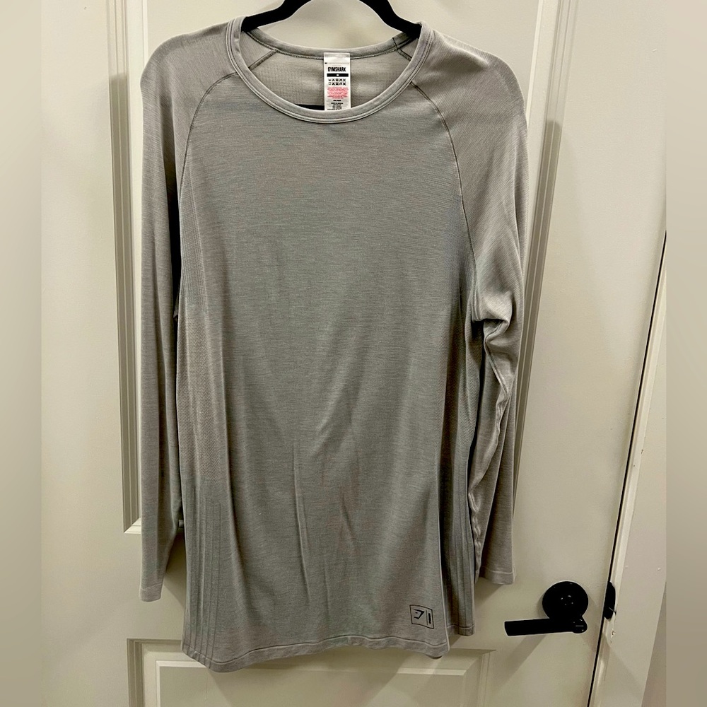 Gymshark Retake Seamless Long Sleeve T-Shirt / Gray / M